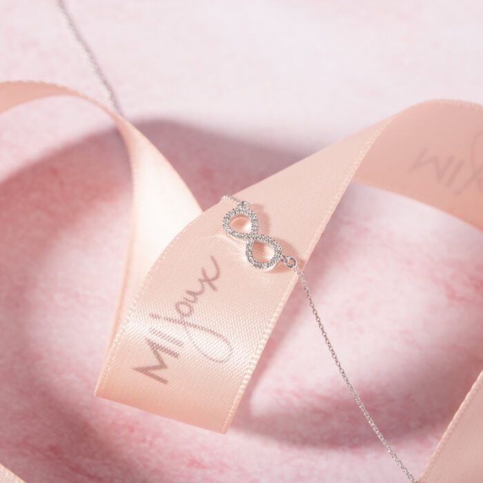 lant cu medalion in forma de inima cu diamante – „ania” (copiaza)